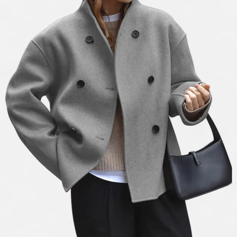 Women’s Heritage Winter Coat – Timeless Sophistication